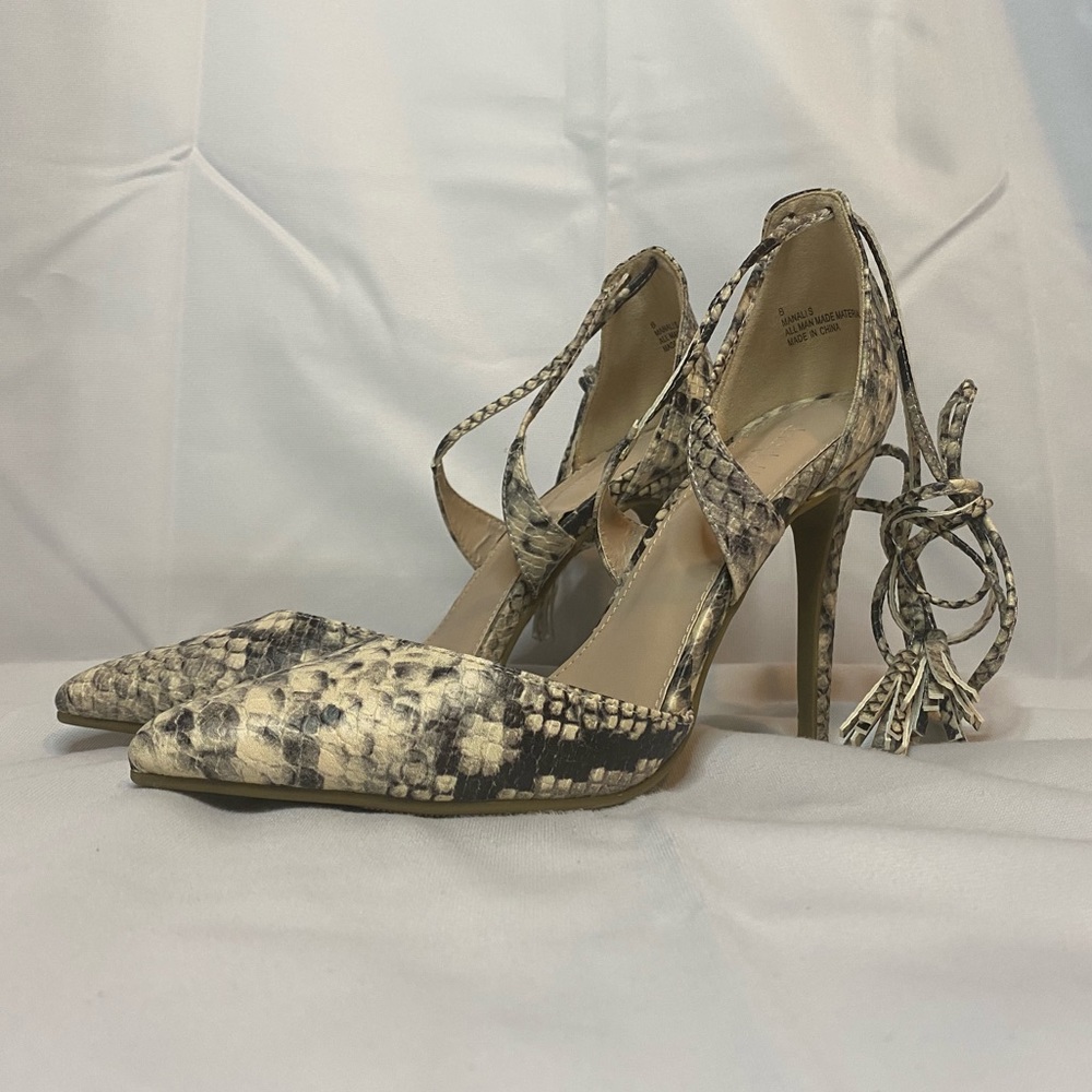 High Heel Shoe